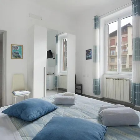Apartment Georgehouse Golfo Dei Poeti 5 Terre